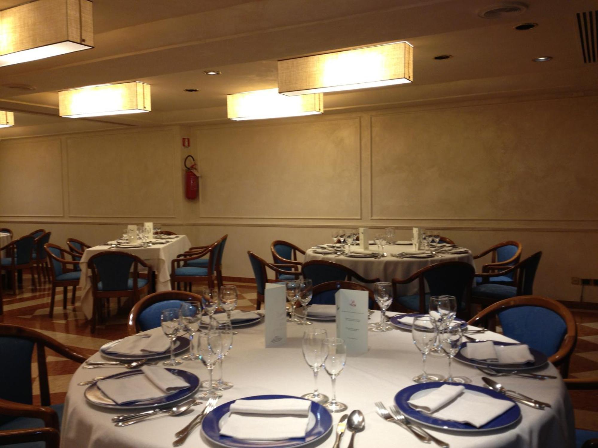 Grande Albergo Potenza Esterno foto