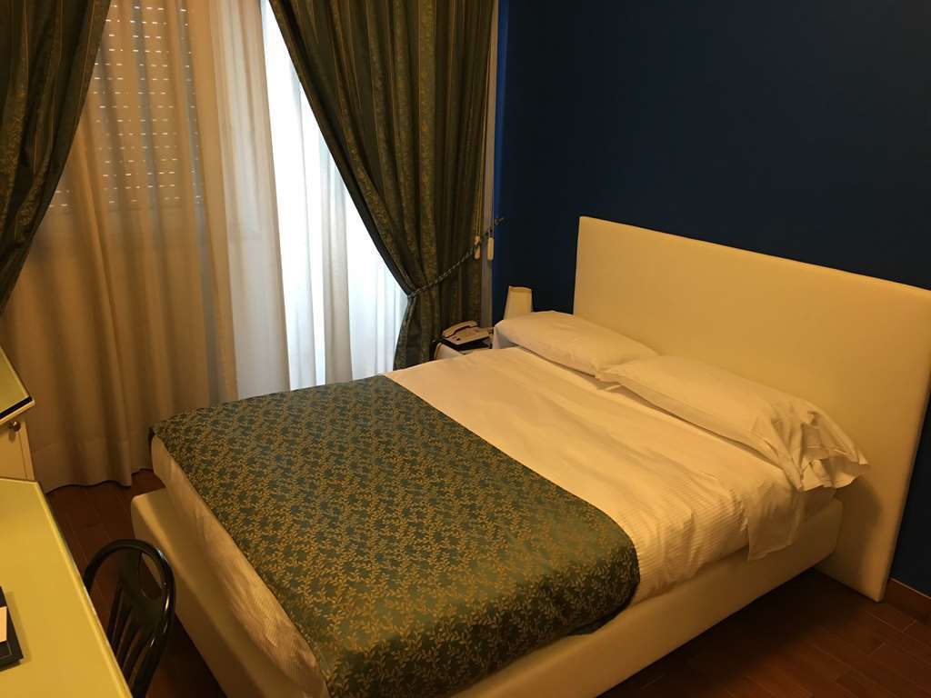 Grande Albergo Potenza Camera foto