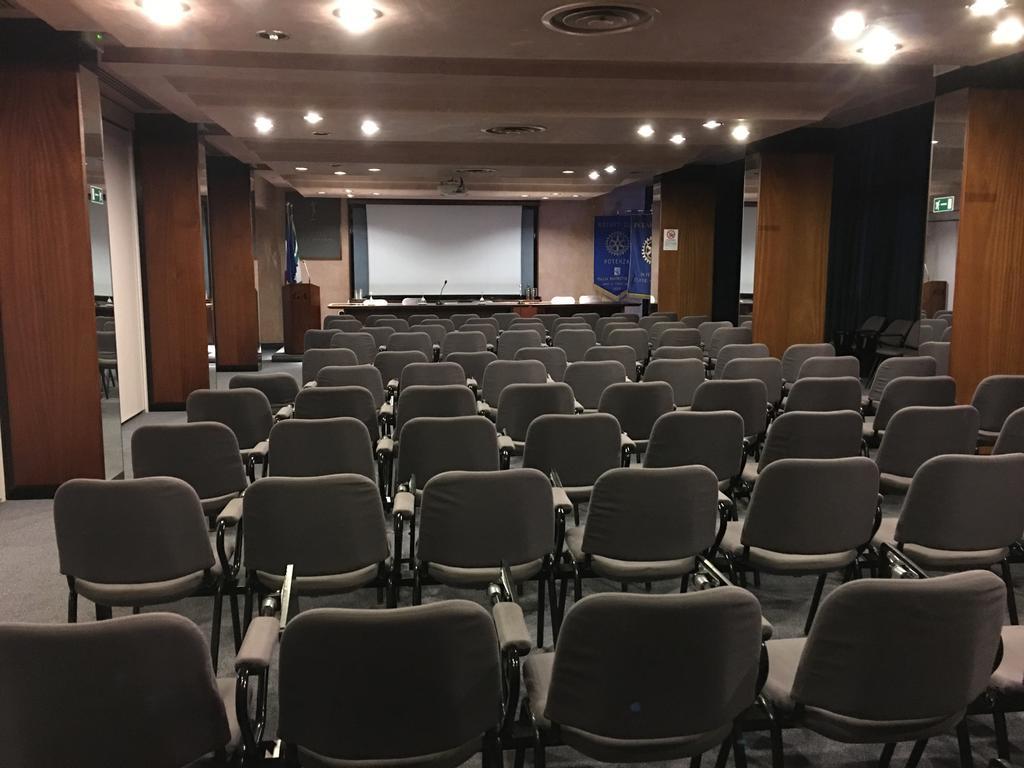 Grande Albergo Potenza Esterno foto