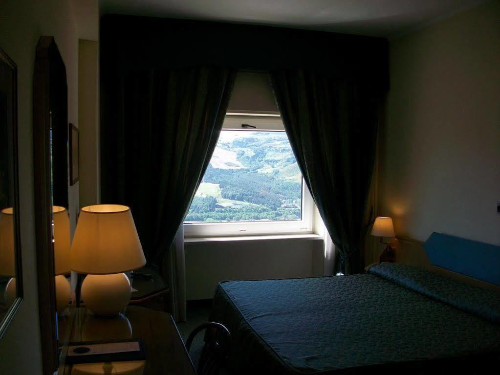 Grande Albergo Potenza Esterno foto